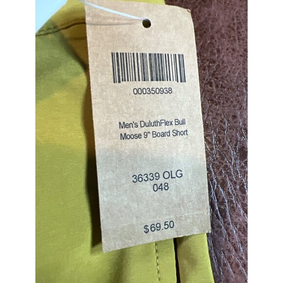 Mens Duluth Flex Bull Moose 9" Board Shorts Duluth Trading SZ 48 Color Olde Gold - Picture 6 of 8